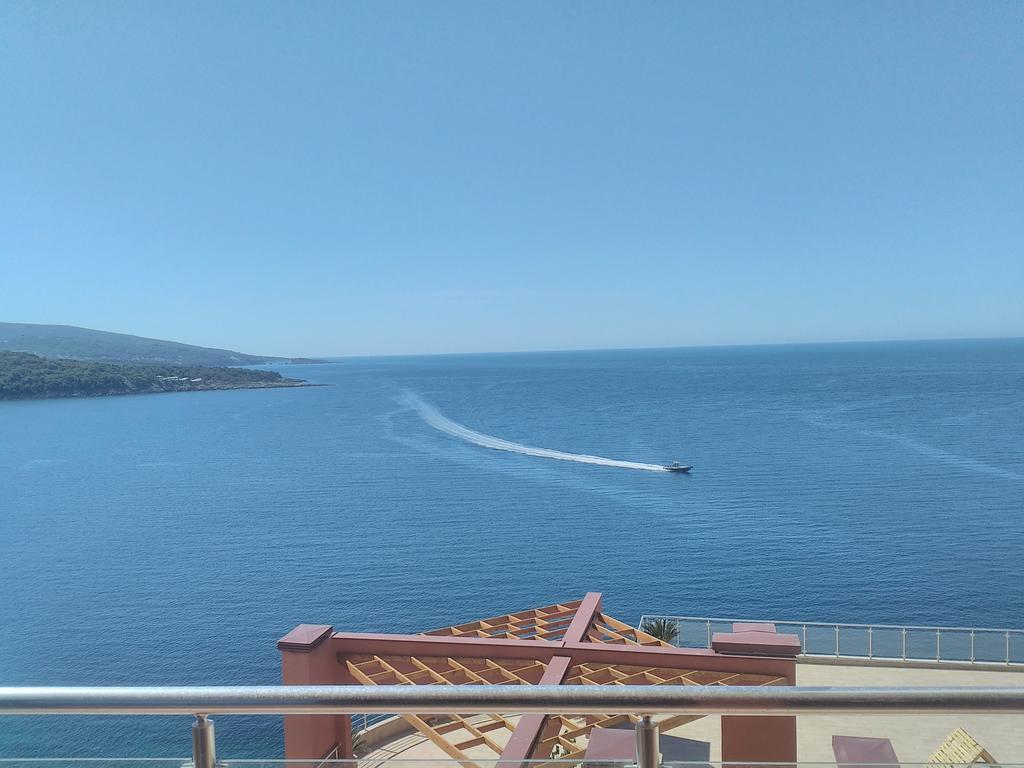 Apartment Sea Space Dobra Voda Exterior photo